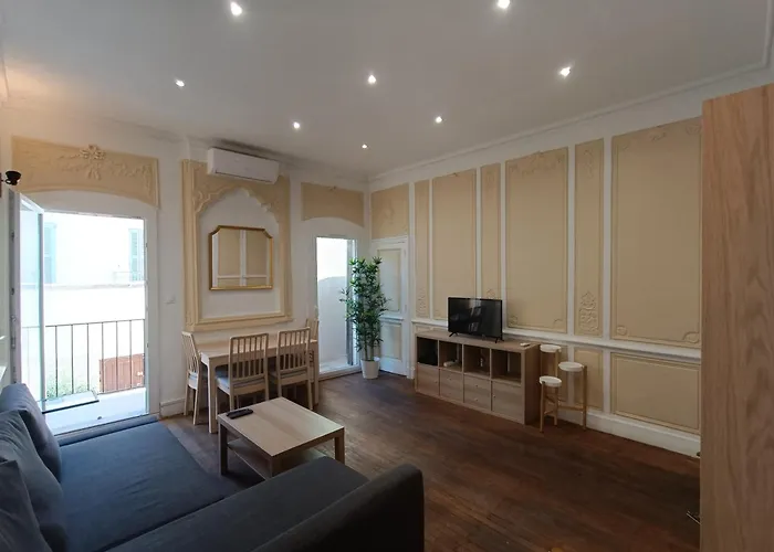 Appartements Et Studio Renoves En 2022, Intra Muros Avignon